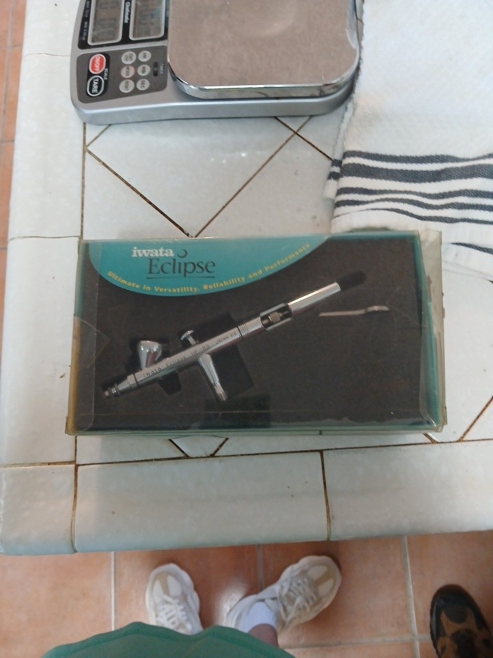 IWATA Eclipse Silver Dual-Action Airbrush